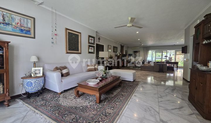 Harga Termurah ! Dijual Cepat Rumah Siap Huni Di Area Kemang 10