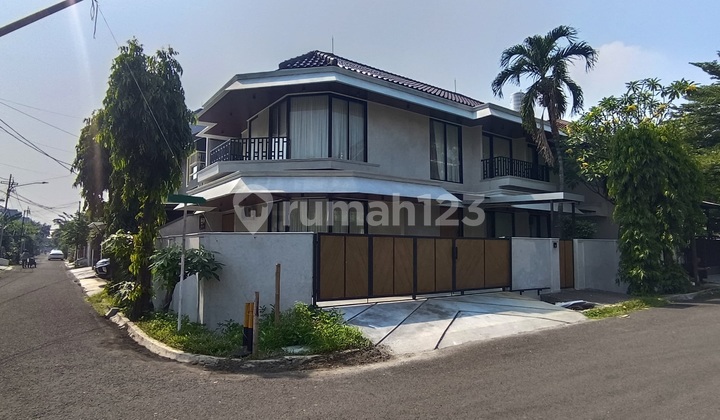 Dijual Rumah Baru Hook Jalan Lebar di Pondok Indah (Jp&Cm)