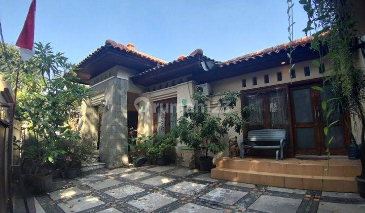 Dijual Rumah Mewah Lokasi Simprug Garden Jakarta Selatan (SD) 1