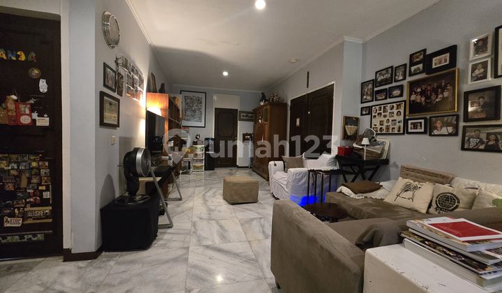 Harga Termurah ! Dijual Cepat Rumah Siap Huni Di Area Kemang 21