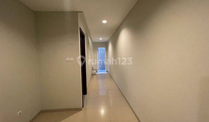 Brand New Townhouse Kemang, Lokasi Bebas Banjir FF JP  2