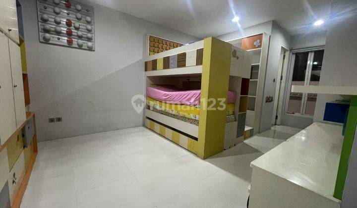 Rumah Asri Desain Unik di Pondok Indah WW Mm 3