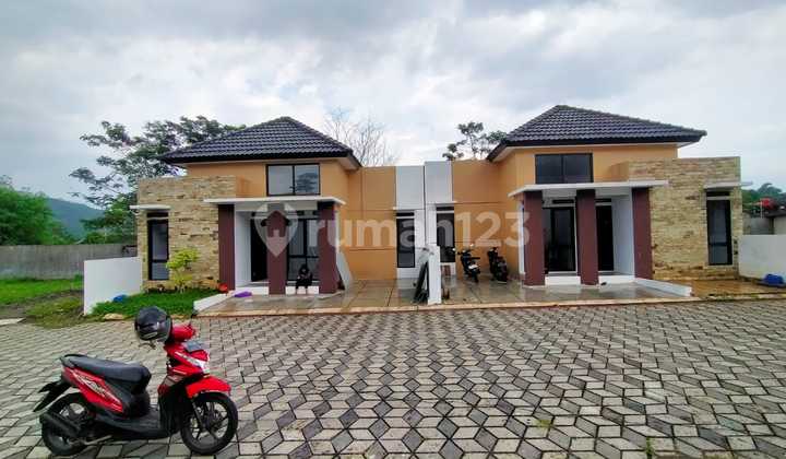 Rumah Cantik di Dekat Pintu Masuki Toll Boyolali 1