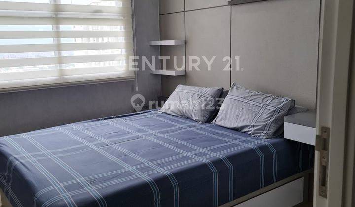 Fully Furnished 1Bedroom Parahyangan Residence Include IPL 1