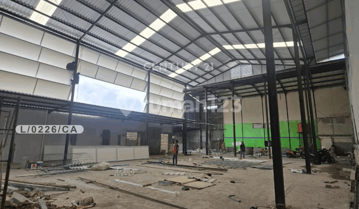 Gudang di Jantung Kota Bandung bisa untuk Usaha Padel Dll
