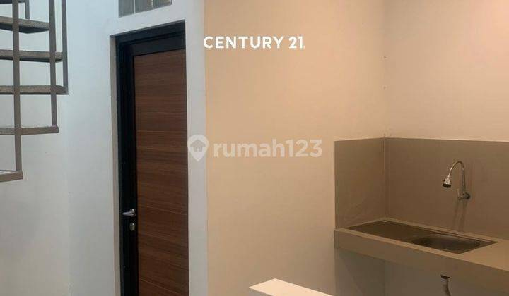 RUMAH BARU SIAP HUNI DAN STRATEGIS DI SETIABUDI BANDUNG 2