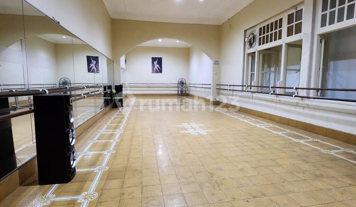 Rumah Strategi Pusat Kota Bandung Jl Riau  2