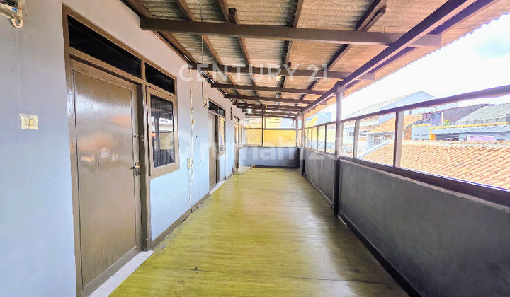 Bangunan Berupa Kos Dan 3 Ruko Dekat Universitas Dan Tempat Makan 2