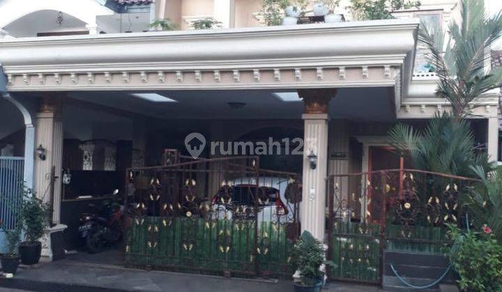 Rumah 2 Lantai Semi Klasik Kawasan Strategis Palem Semi Karawaci 1