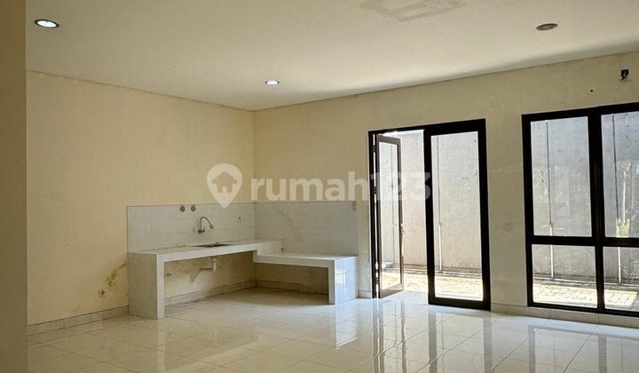 For Quick Sale 2-Story House in Foresta BSD City 2