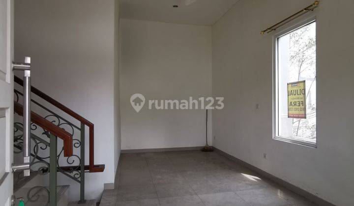 Rumah Hook 3 Lantai Siap Huni Elista Gading Serpong 2