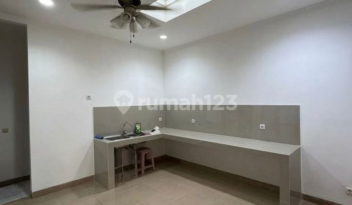 For Quick Sale 2-Story House Ready to Occupy De Latinos - BSD City