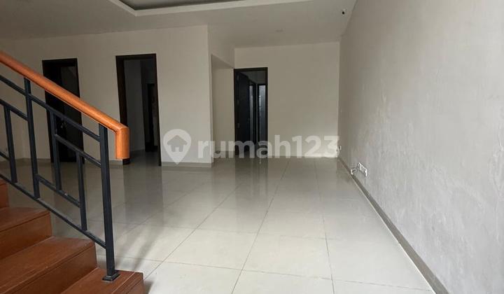 For Sale 2-Story House Greenwich Park - Bsd City 2