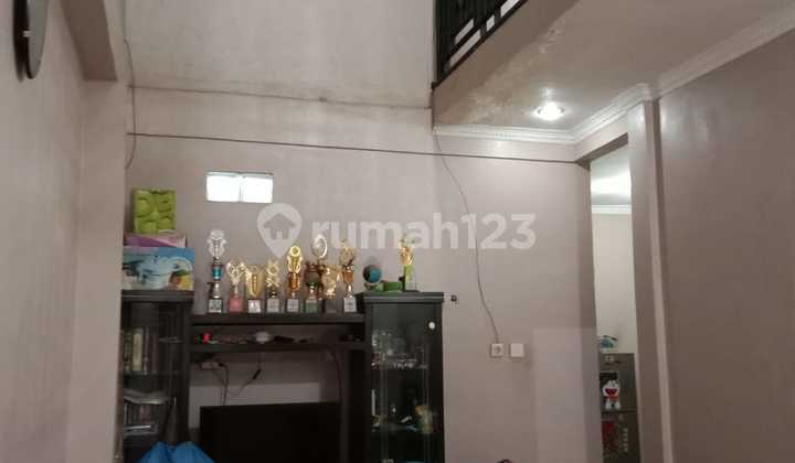 Rumah Second Murah 2 Lantai di Perum Griya Persada Indah,kel. Sukadami, Kec. Cikarang Selatan, Kab Bekasi, Jawa Barat 3