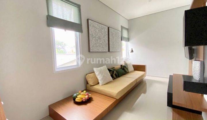 Rumah Baru Akses 2 Mobil Selangkah Tol Kramat Jati 6