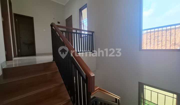 Rumah Siap Huni, Selangkah Ke Stasiun Lrt 2