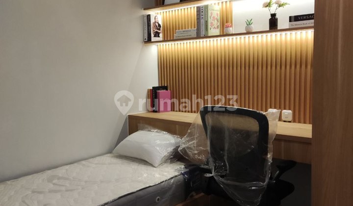 16-Room Boarding House Income 300 Million/Year 2 Minutes to UI Depok 2