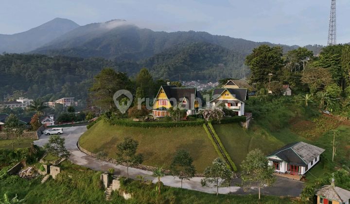 Jual Villa di Cianjur LT. 4.320M² SHM 500Mtr Grand Aston Puncak Jual Villa di Cianjur LT. 4.320M² SHM 500Mtr Grand Aston Puncak