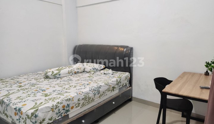 New Women's Boarding House for Sale in Beji, Depok Near UI-25 Rooms, Land Area 485M² SHM 2