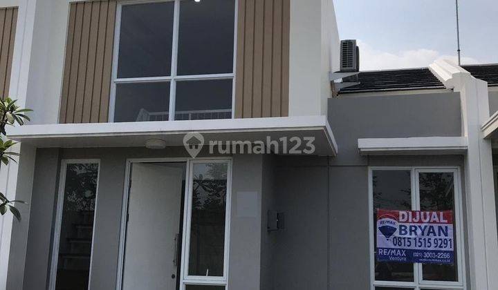 Rumah di PARAMOUNT PETAL di Cluster Carina, Tangerang 1