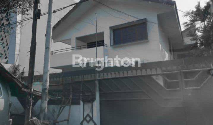 RUMAH MANGGA BESAR JAKARTA BARAT DEKAT LOKASARI-2 LANTAI 1