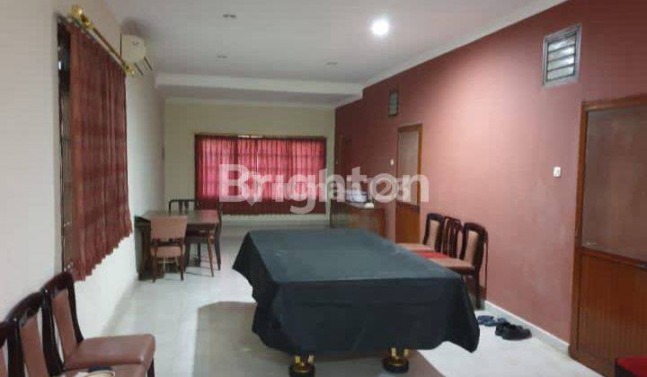 RUMAH MANGGA BESAR JAKARTA BARAT DEKAT LOKASARI-2 LANTAI 2