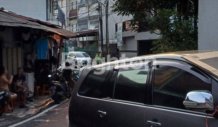 RUMAH KOST KARTINI JAKARTA PUSAT-4 LANTAI 1