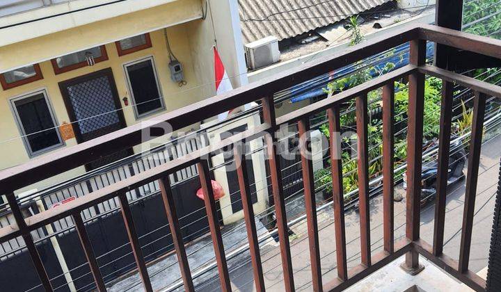 RUMAH TANJUNG DUREN JAKARTA BARAT - 3 LANTAI & SIAP HUNI 1