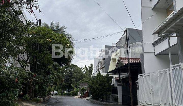 Rumah Tanjung Duren Dekat Mall Taman Anggrek Jakarta Barat-3 Lantai & Rumah Baru 2