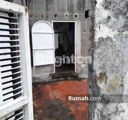 Rumah Hitung Tanah Duri Kepa Jakarta Barat-2 Row Mobil 2