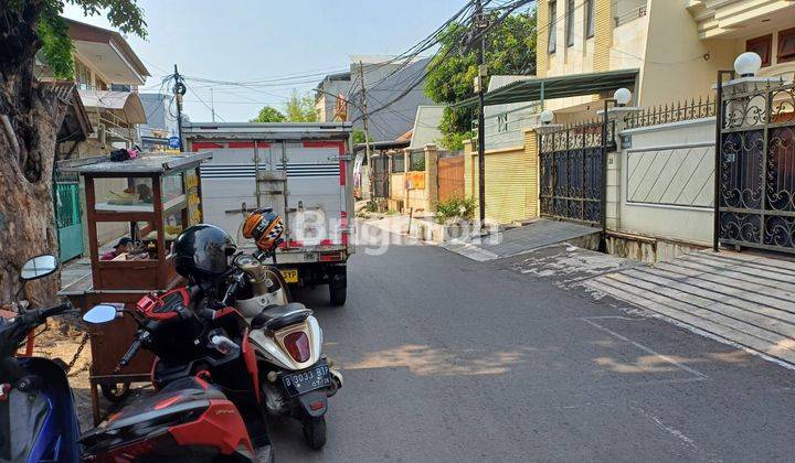 Rumah Mangga Besar Dekat Pusat Kuliner Mangga Besar Jakarta Pusat-Rumah Lama Harga Njop & Ex Kost Kost'An 2