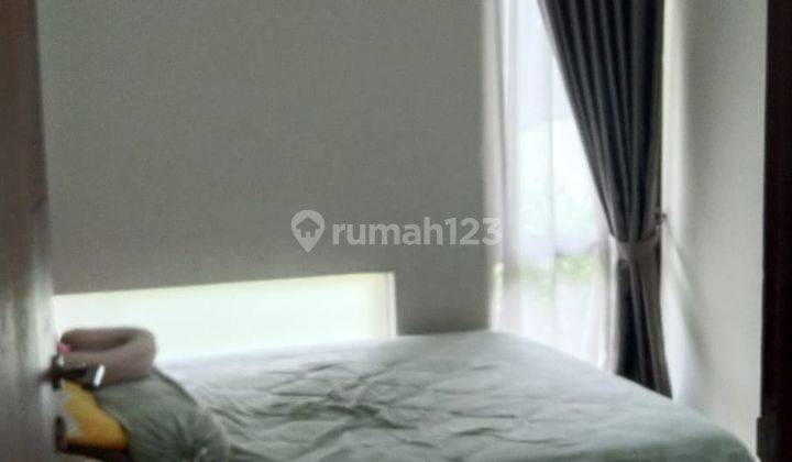 Rumah Vila Mutia Kirana Hadap Taman 3