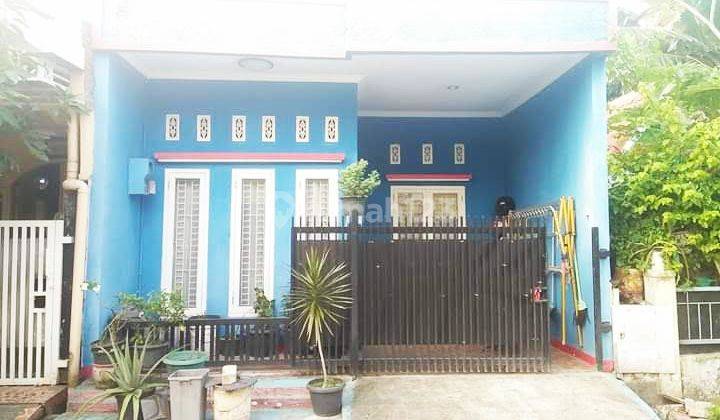 Rumah di Vila Mutiara Gading 2 1