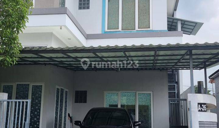 Rumah Hoek Komplek Bintara 1