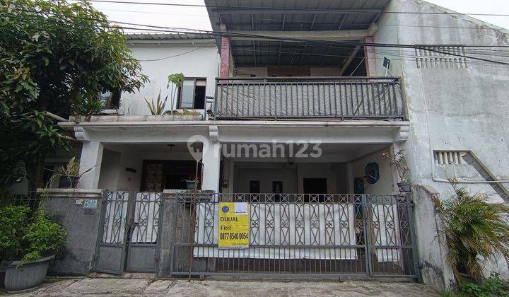 Rumah di Perumahan Pekayon II 2 Lantai Bagus SHM 1