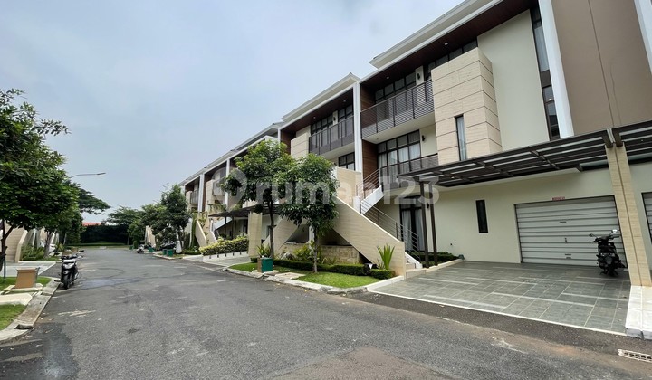 Di Sewakan Rumah Morizen Summarecon Bekasi Di Sewakan Rumah Morizen Summarecon Bekasi