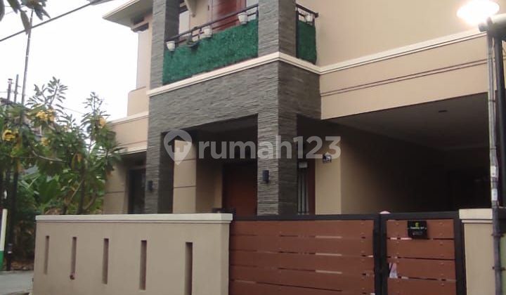 Rumah Hoek 2 Lantai Shm Bagus Jatiwarna 2