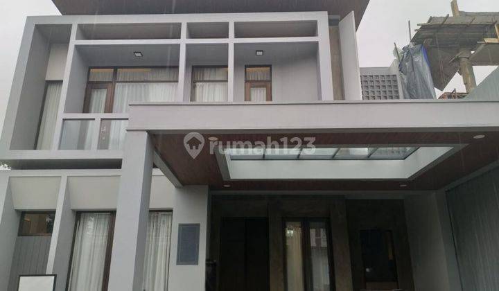 Rumah 2 Lantai Baru di Menteng Grand Gading Serpong, Tangerang 1