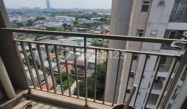 For Rent Ready-to-Occupy East-Facing Apartment, The Oak Apartment