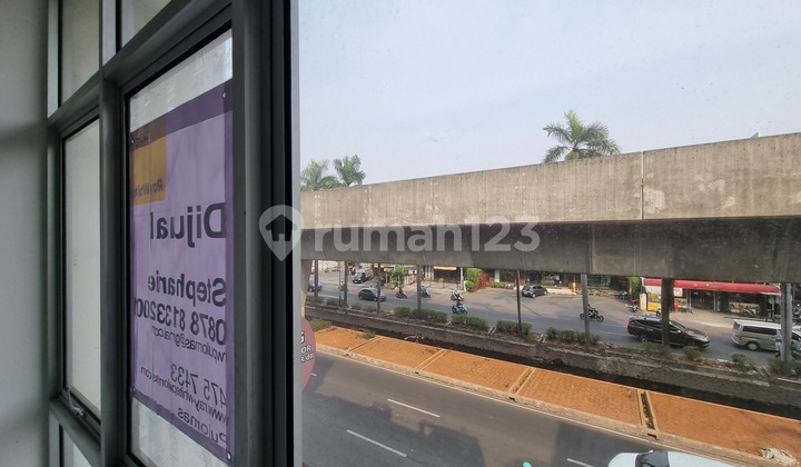 Dijual Ruko Boulevard Siap Pakai, Sudah Terenovasi di Kelapa Gading Dijual Ruko Boulevard Siap Pakai, Sudah Terenovasi di Kelapa Gading