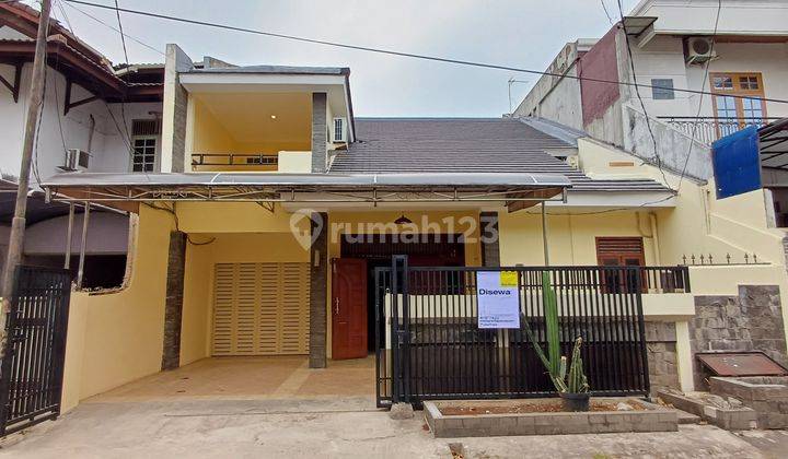 Disewa Rumah Siap Huni di Perumahan Pulo Asem 1