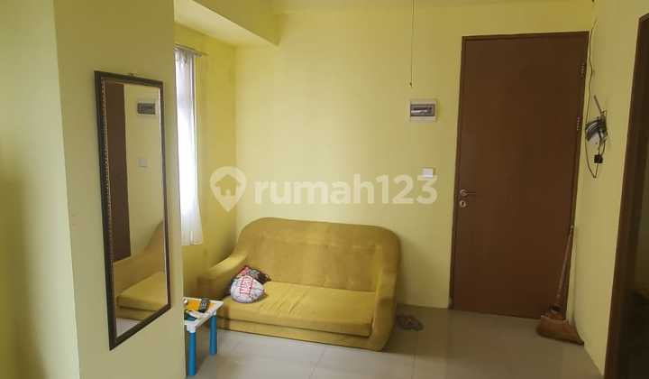 For Rent Ready-to-Occupy East-Facing Apartment, The Oak Apartment