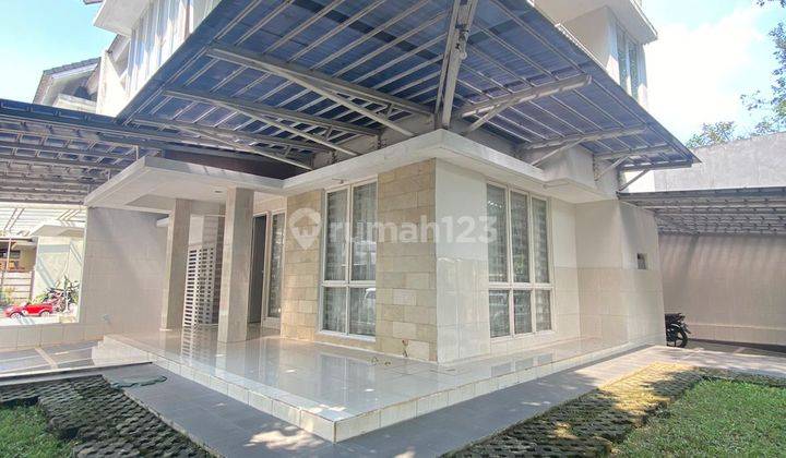 Dijual Rumah Hoek Sudah Renovasi Di Discovery Bintaro Jaya, 1