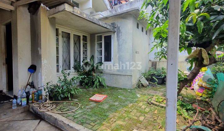 Rumah hitung tanah di komplek perumahan graha raya bintaro jaya 1