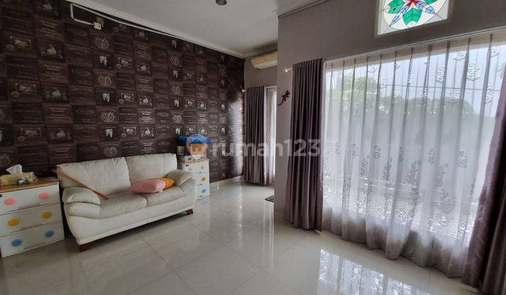 Rumah 2 Lantai Terawat Dalam Cluster Graha Raya Bintaro Jaya 2