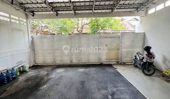 Rumah Cantik terawat dengan halaman luas di
Karang Tengah cilandak Lebak Bulus, Jaksel 2