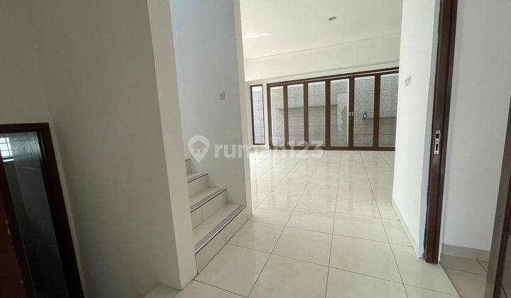 Rumah Hoek Harga Menarik Di Dalam Cluster Discovery Bintaro Jaya Sektor 9 2