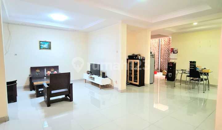 Rumah Siap Huni 2 Lantai Lokasi Strategis di Bintaro Jaya Sektor 2Tangsel 2