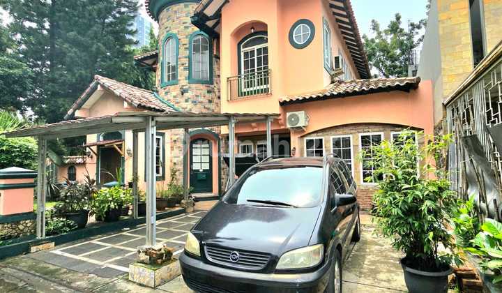 Classic Concept House in the Premium Cluster of Senayan Bintaro Jaya