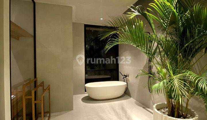 For Sale Luxury Villa Canggu Bali With A Brutalist Desain And At One With Nature 2